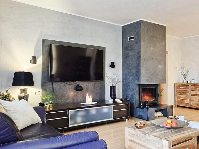 Sprzedam przestronne 3 pokojowe mieszkanie 104,4 m² z kominkiem w Elblągu