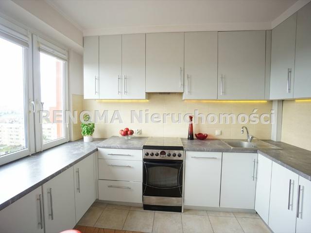 Sprzedam przestronne 3 pokojowe mieszkanie 66 m² na Białostoczku