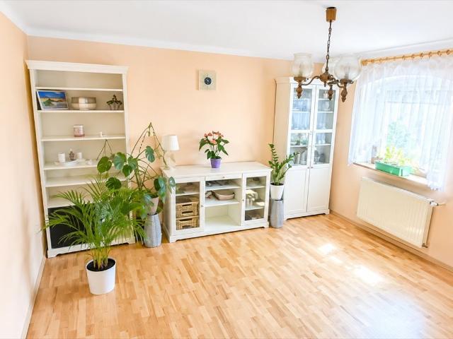 Sprzedam przestronne 3 pokojowe mieszkanie 83 m² w Świdnicy