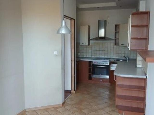 Sprzedam przestronne 3 pokojowe mieszkanie 84 m² z balkonem w Wesołej