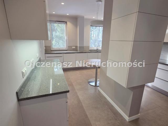 Sprzedam przestronne mieszkanie 153 m² z garażem w Osielsku