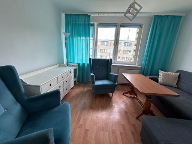 Sprzedam przestronne mieszkanie 34 m² z balkonem w Goleniowie