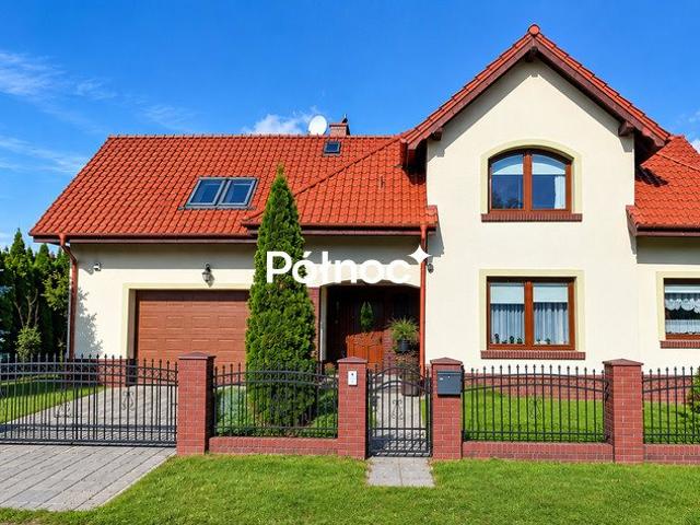 Sprzedam przestronny dom 264 m² z tarasem i garażem w Iławie