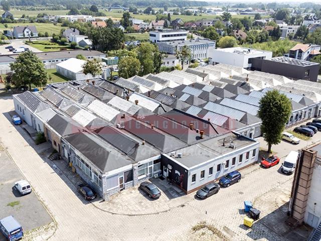 Sprzedam przestronny lokal biurowo usługowy 285 m² w Opolu