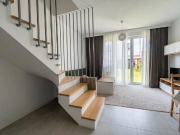 Sprawdź >>> Komfortowy dom z ogródkiem