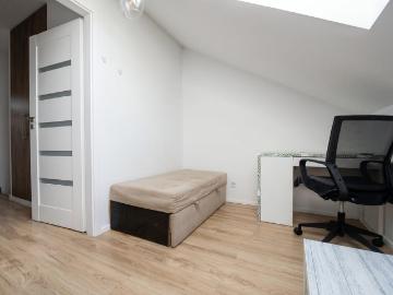 Sprawdź >>> Komfortowy dom z ogródkiem 96 m²