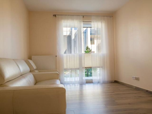 Sprawdź Nowoczesne 2 pokoje z garderobą 45 m²
