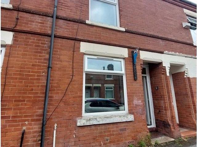 Spreadbury Street, Manchester M40, 2 bed terraced house to rent, £1,050 pcm | PrimeLocation
