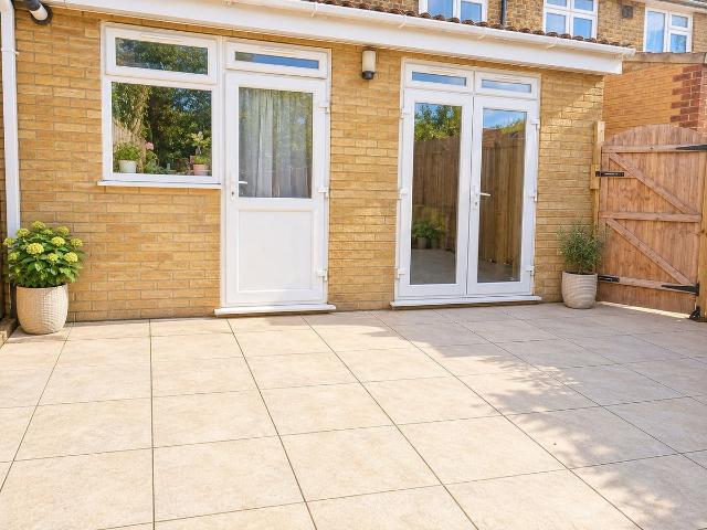 Springwell Road, Hounslow TW5, 2 bed semi detached house to rent, £1,800 pcm | PrimeLocation