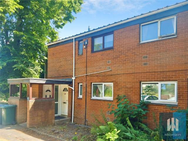 Springwood Hall Close, Springwood, Huddersfield HD1, 2 bed flat to rent, £750 pcm | PrimeLocation