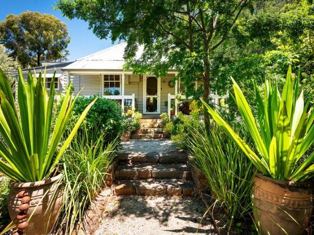 Spring Cottage Where Heritage Meets Country Chic