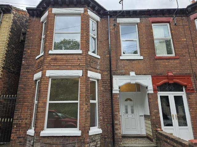 Spring Bank West, Hull, HU3 4 bed terraced house to rent £925 pcm £213 pw