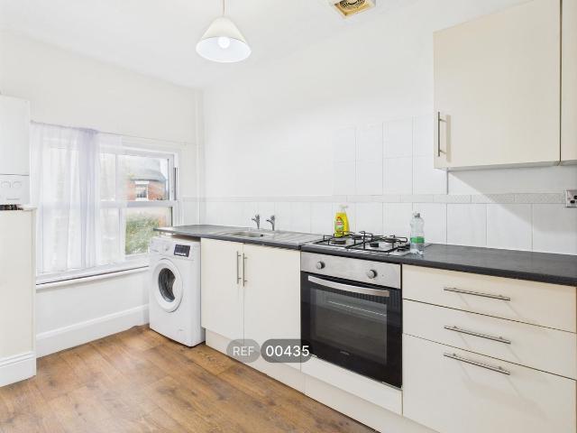 Spring Bank, Hull HU3, 1 bed flat to rent, £475 pcm | PrimeLocation