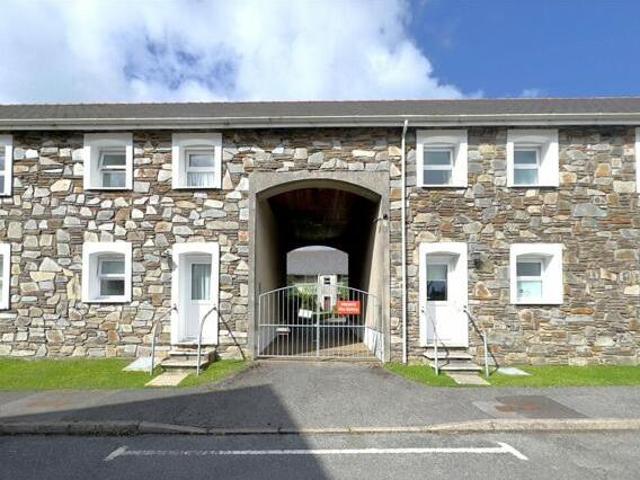 Spring Gardens, Narberth, 2 Bedroom Flat