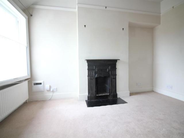 Spring Grove Crescent, Hounslow