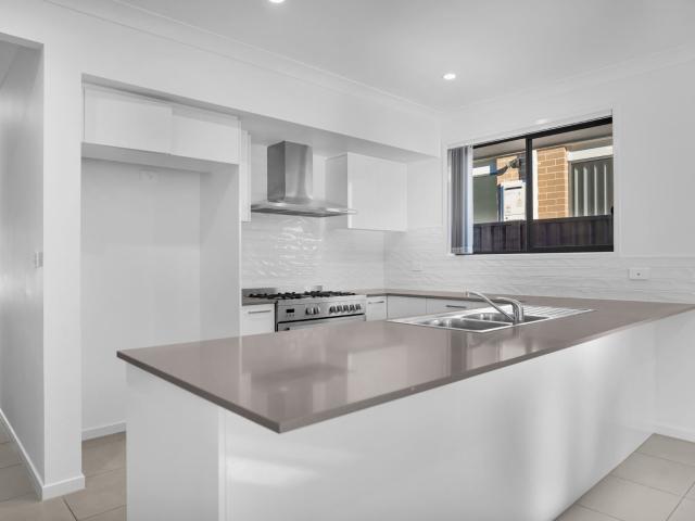 Spring Farm, 24 Limestone Avenue