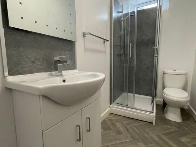 Spring Hall Lane, Halifax HX1, 3 bed terraced house to rent, £795 pcm | PrimeLocation