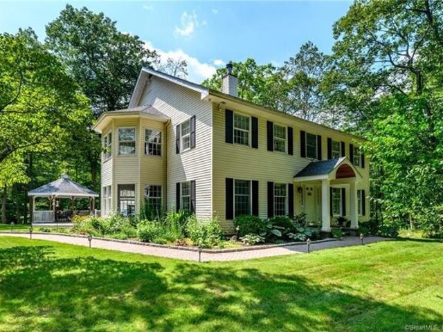 Spring Hill Ln N, Stamford, Home For Sale