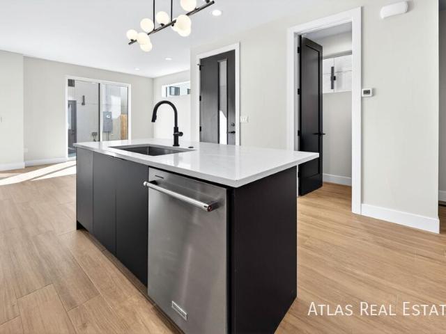 Spring Into Savings — Enjoy up to month of FREE Rent at this Modern Denver Gem!
