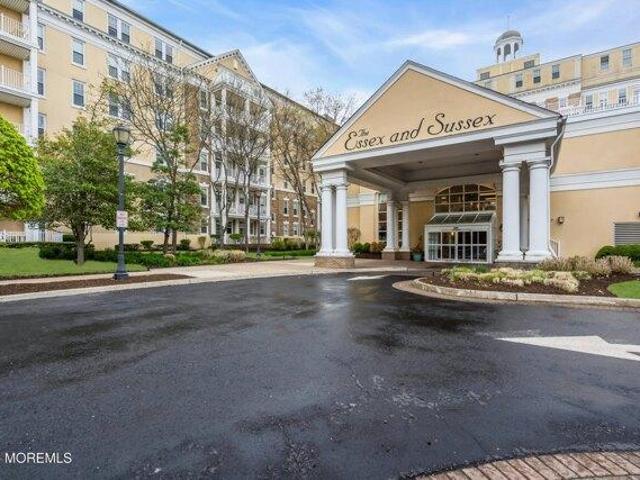 Spring Lake NJ 07762 105911392