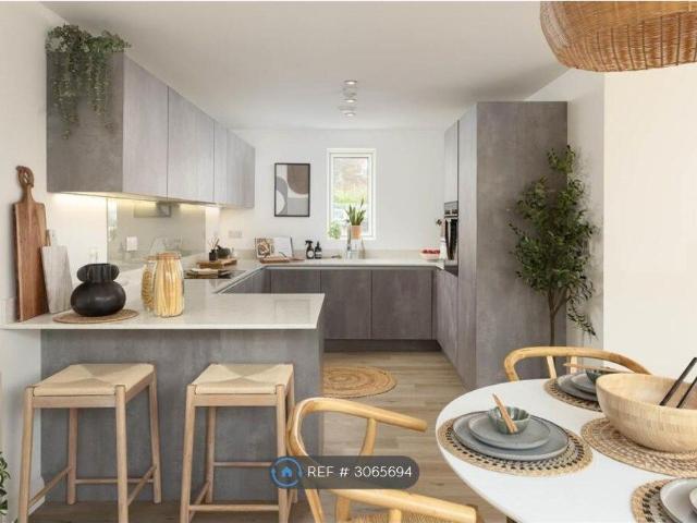 Spring Meadow, Bradford BD11, 4 bed detached house to rent, £2,350 pcm | PrimeLocation