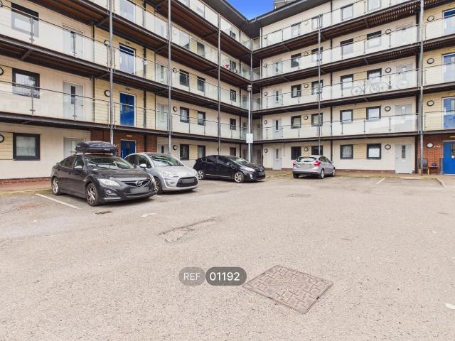 Spring Street, Hull HU2, 2 bed flat to rent, £625 pcm | PrimeLocation