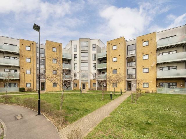 Spring Road, Feltham TW13, 1 bed flat to rent, £1,550 pcm | PrimeLocation