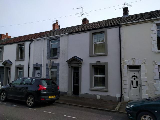 Spring Terrace, Sandfields, Swansea SA1 3TD StudentDigz Ltd