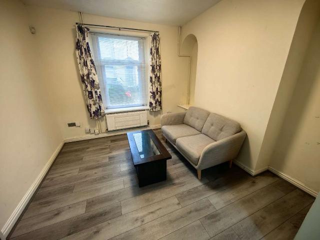 Spring Terrace, Swansea SA1, 2 bed terraced house to rent, £950 pcm | PrimeLocation