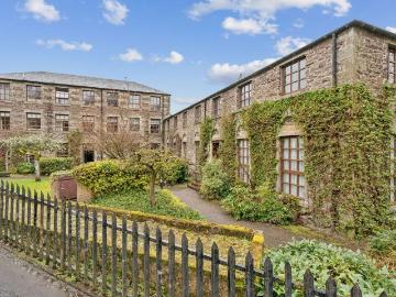 Springbank Gardens, Dunblane, Stirling FK15, 2 bed flat to rent, £995 pcm | PrimeLocation