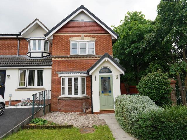 Springburn Close, Horwich, Bolton BL6, 2 bed town house to rent, £1,075 pcm | PrimeLocation