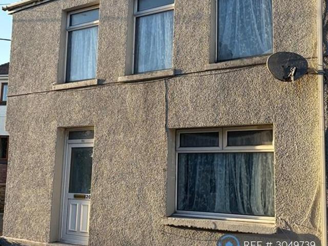 Springfield Terrace, Burry Port, SA16 2 bed end of terrace house to rent £800 pcm £185 pw