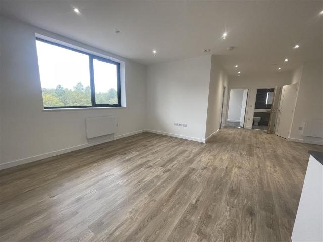 Springfield House, Basingstoke RG23, 1 bed flat to rent, £1,260 pcm | PrimeLocation