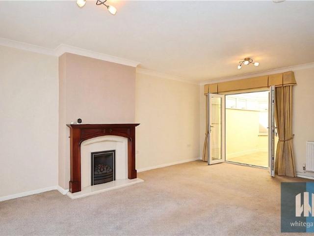 Springfield Park, Mirfield, West Yorkshire, WF14