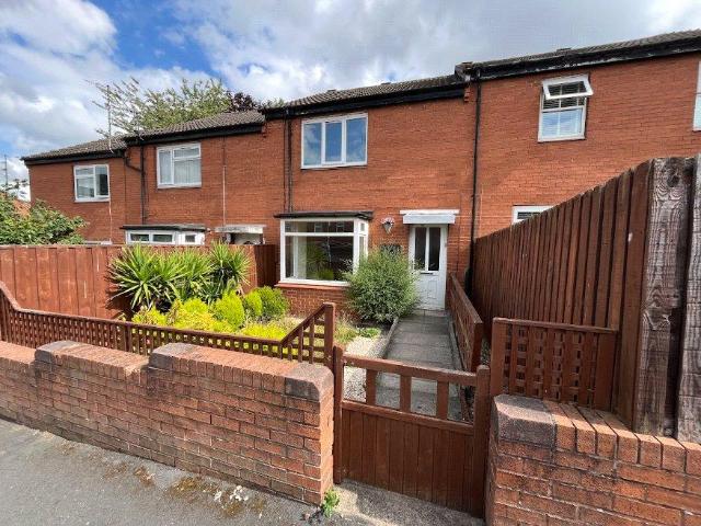 Springfield Place, Hunslet, Leeds, LS10 2 bed terraced house to rent £825 pcm £190 pw