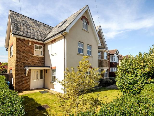 Springfield Road, Windsor, Berkshire SL4, 5 bed semi detached house to rent, £4,000 pcm | PrimeLocation