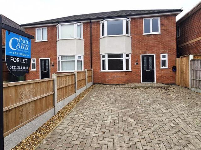 Springfields, Walsall WS4 3 bed semi detached house to rent £1,350 pcm £312 pw