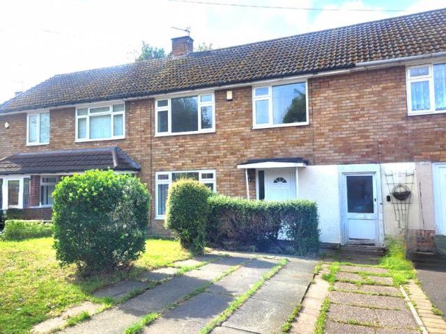 Springfields, Walsall WS4 3 bed terraced house to rent £1,200 pcm £277 pw