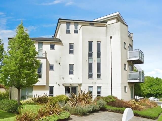 Springhead Parkway, Northfleet DA11, 1 bed flat to rent, £1,250 pcm | PrimeLocation