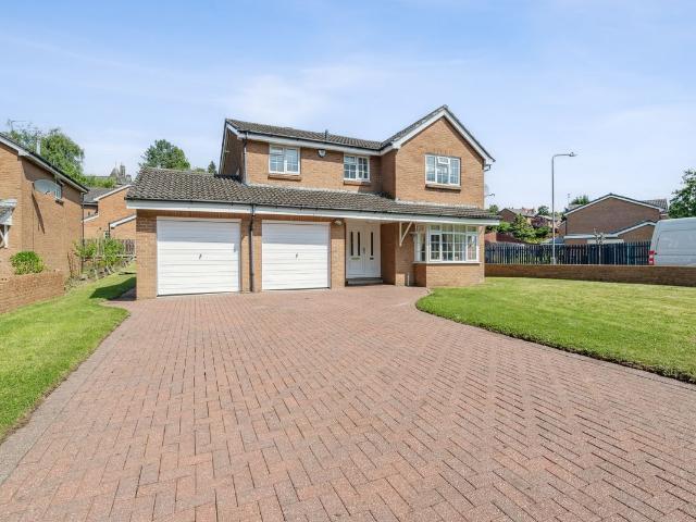 Springkell Drive, Pollokshields, Glasgow G41, 4 bed detached house to rent, £2,200 pcm | PrimeLocation
