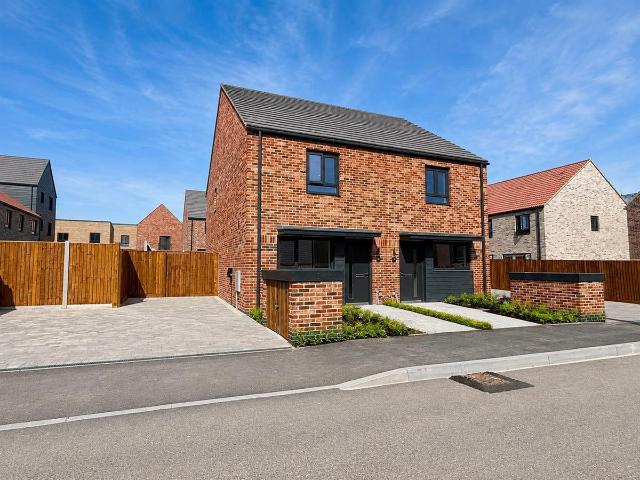 Springstead Village, Cambridge CB1, 2 bed semi detached house to rent, £2,200 pcm | PrimeLocation
