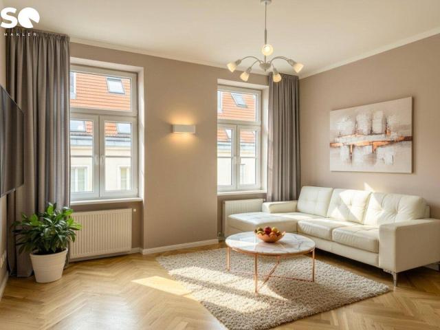 #SQ TOP LAGE: 2 ZIMMER ALTBAU WOHNUNG IM 3. STOCK SANIERT, LICHTDURCHFLUTET UND IDEAL AUFGETEILT!
