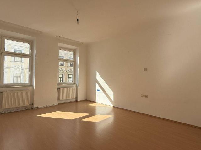 # SQ Großzügige 2 Zimmer Altbauwohnung in ruhiger Lage – 12. Bezirk