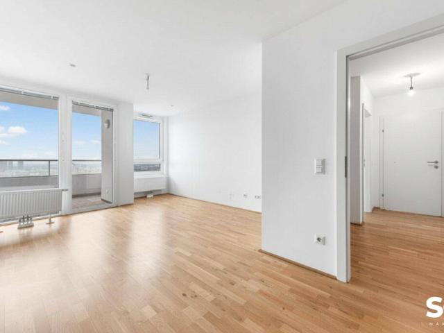 # SQ HOCH33 WOHNEN MIT WEITBLICK IM HÖCHSTGELEGENEN WOHNGEBÄUDE WIENS
