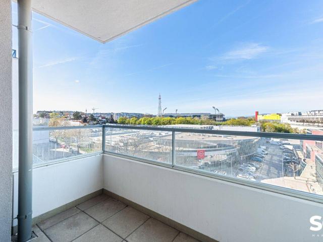 # SQ HOCH33 WOHNEN MIT WEITBLICK IM HÖCHSTGELEGENEN WOHNGEBÄUDE WIENS