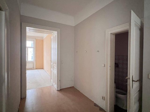 # SQ SCHÖNE ALTBAUWOHNUNG IN WIEN WÄHRING TOP 16 OPEN HOUSE 12.08.2026 zwischen 17:00 18:00