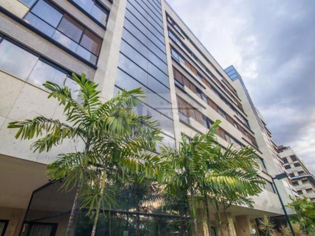 SQNW 102 Bloco I OPORTUNIDADE 100% REFORMADO, ANDAR ALTO PERPENDICULAR VISTA LIVRE COM 4 VAGAS ! E