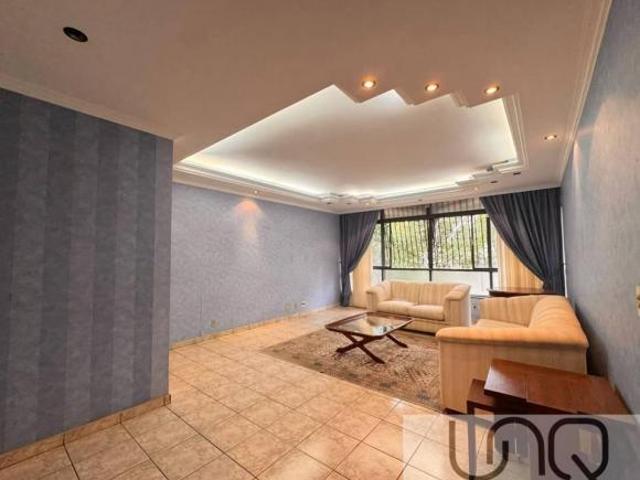 SQN 108 APARTAMENTO COM 3 QUARTOS