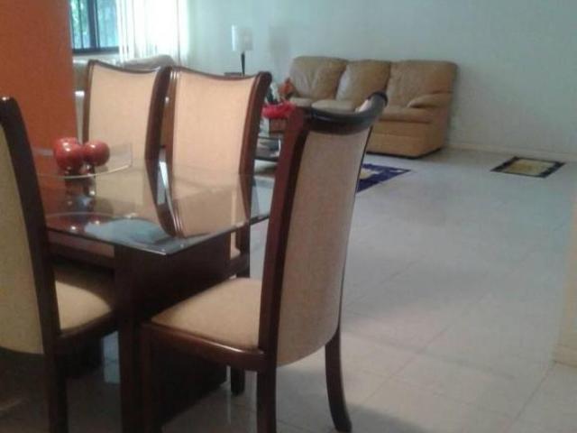 SQN 202 BLOCO E