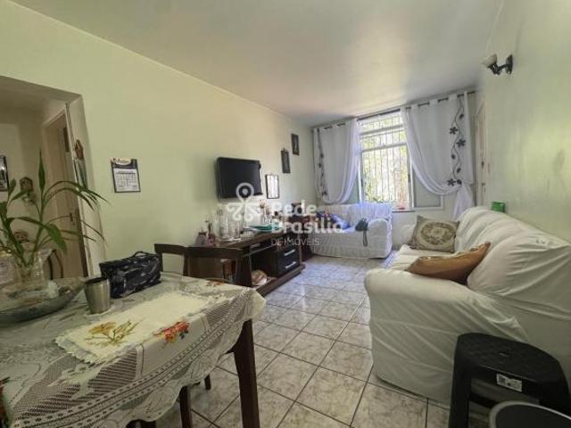 SQS 411 APARTAMENTO 02 QUARTOS NASCENTE VAZADO TÉRREO ASA SUL/DF